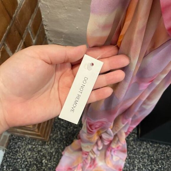 Beate Maxi Dress - Picture 10 of 12